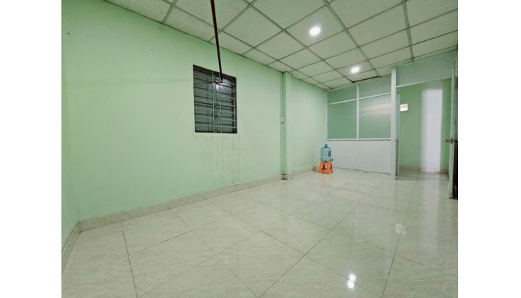 BÁN NHÀ SIÊU HIẾM. DT 46m2, GIÁ 3.65 tỷ